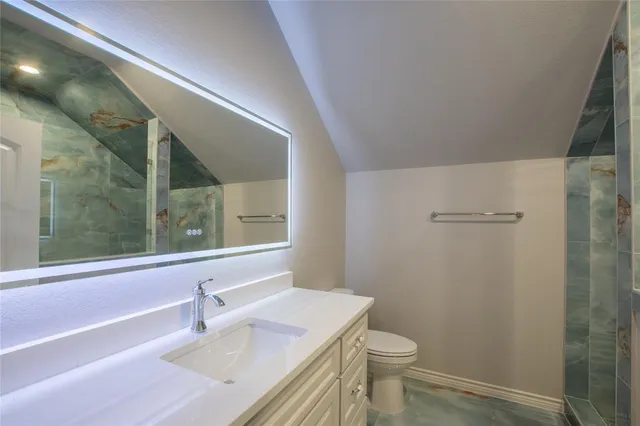 $2,395,000 | 241 Loon Bay Drive, Gun Barrel City, TX 75156