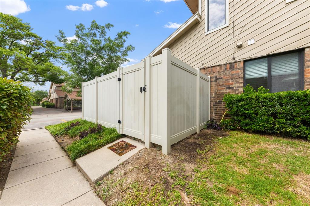 2240 Tarpley Road, Unit 411 Carrollton, TX 75006 - Photo 22 of 28