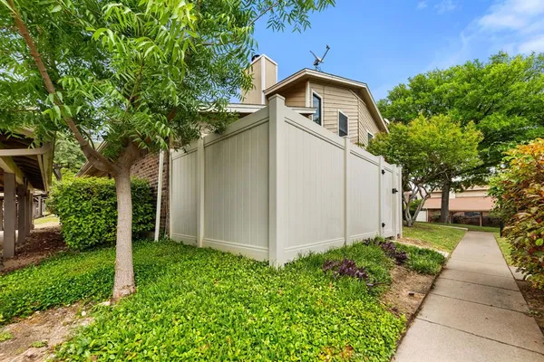 $200,000 | 2240 Tarpley Road, Unit 411, Carrollton, TX 75006