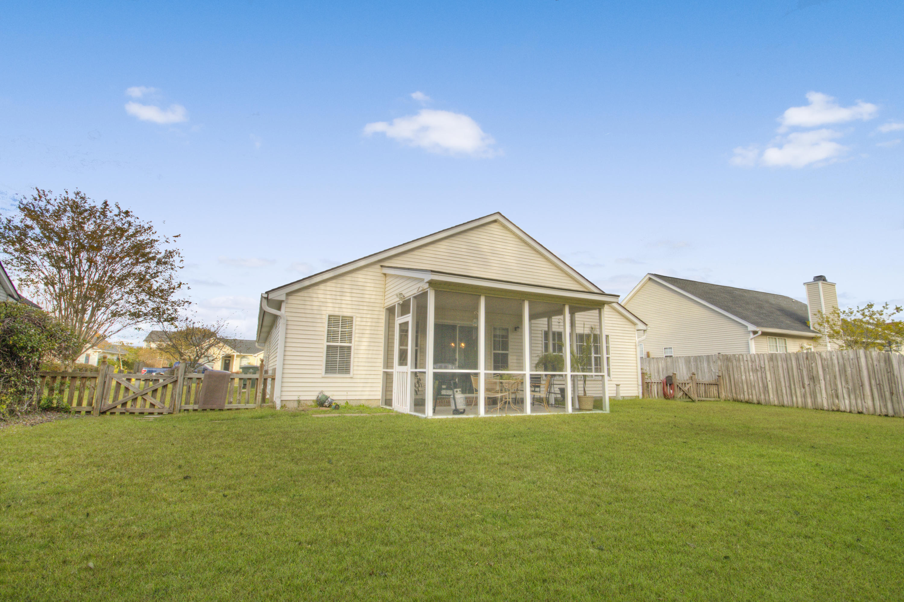 7089 Windmill Creek Road Charleston, SC 29414 - Photo 21 of 22 IMG_4949_50_51