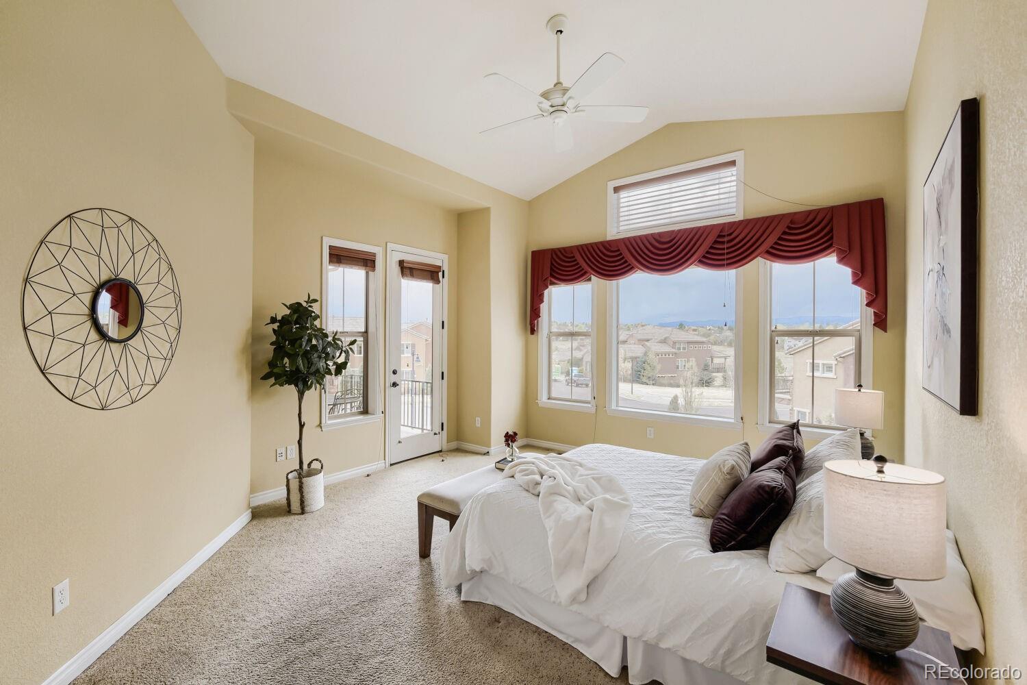 9421 Viaggio Way Highlands Ranch, CO 80126 - Photo 18 of 45