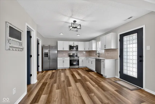 $2,175 | 3406 Cork Bend Drive, Indianapolis, IN 46239