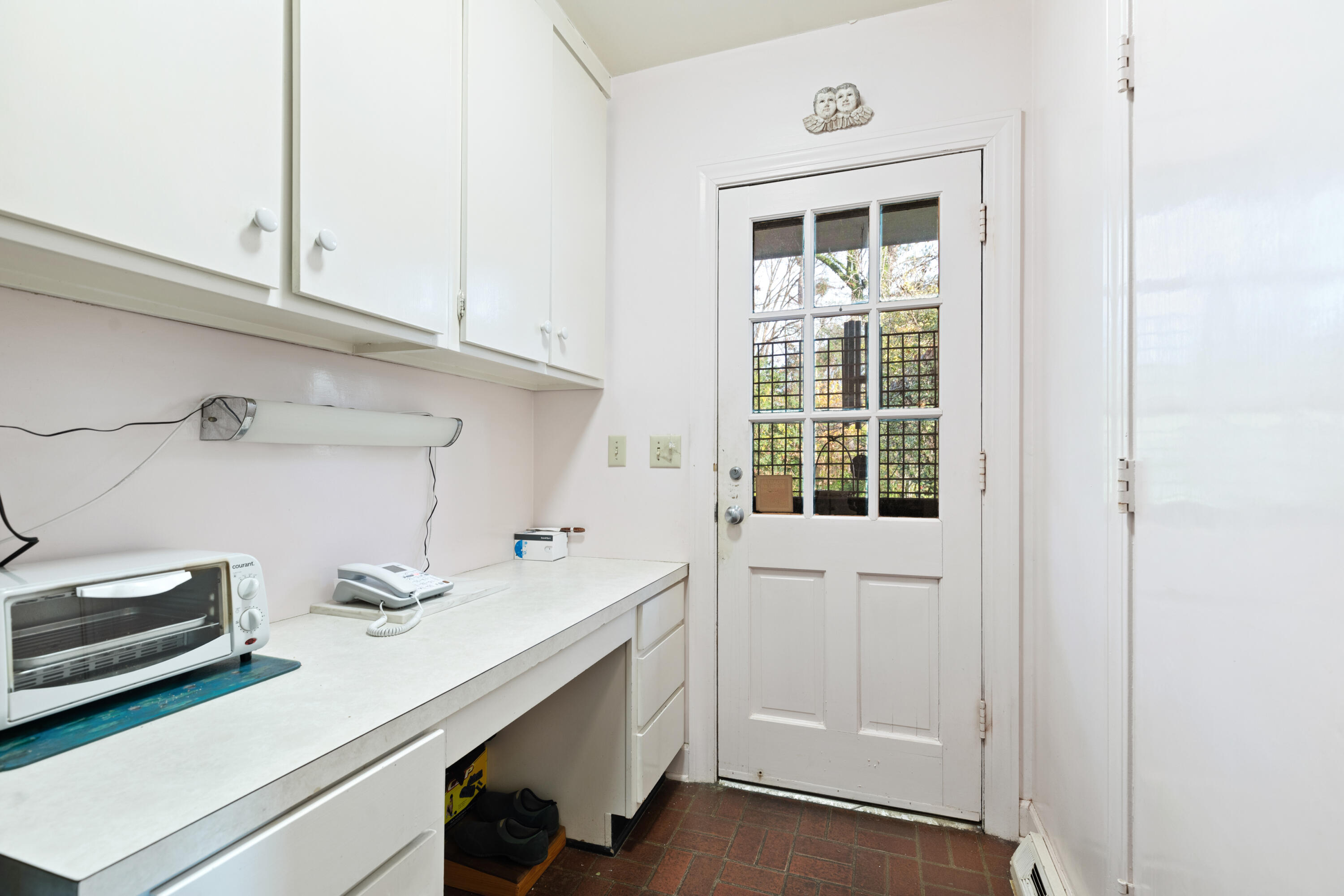 28 Broughton Road Charleston, SC 29407 - Photo 13 of 42 Office
