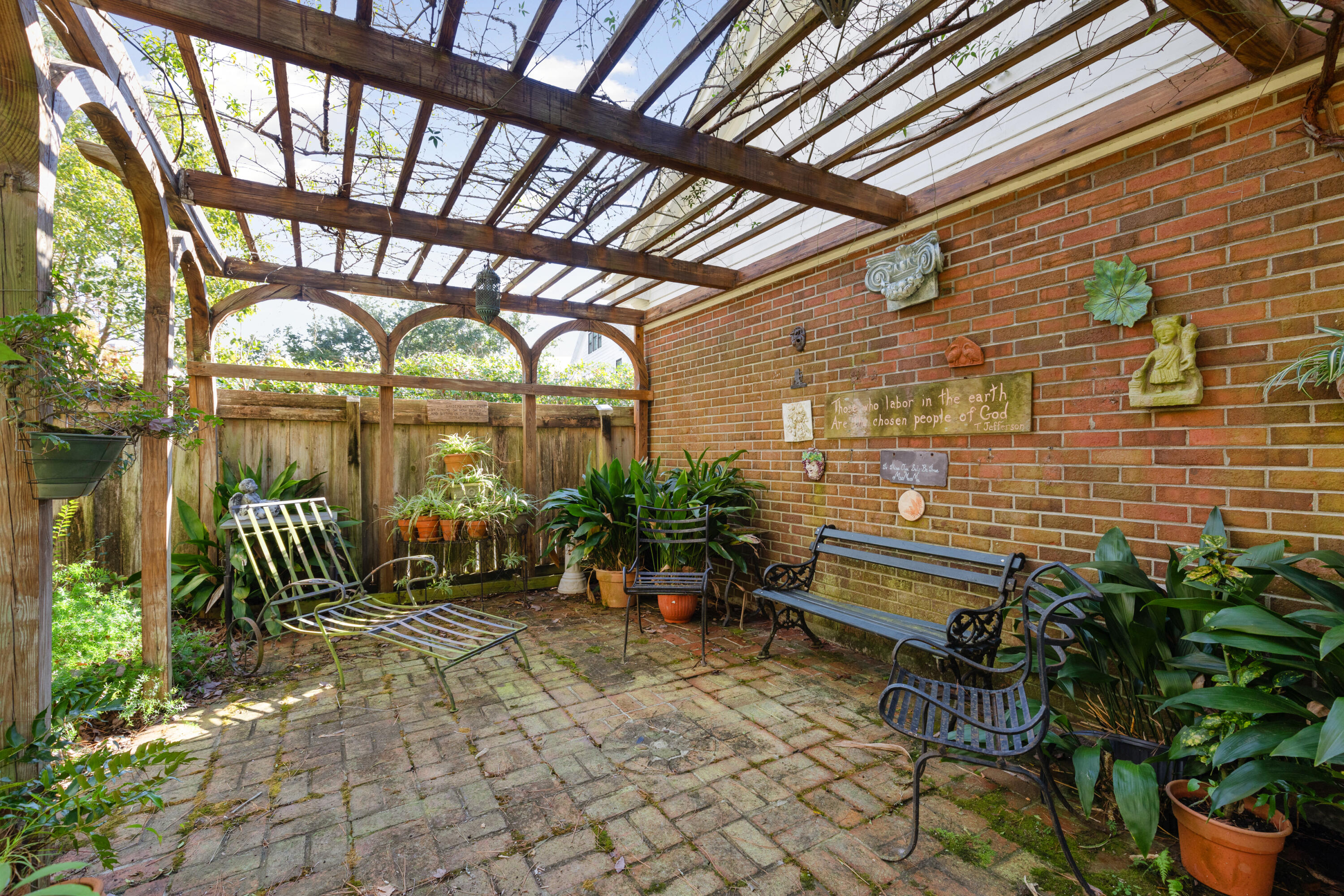 28 Broughton Road Charleston, SC 29407 - Photo 29 of 42 Pergola