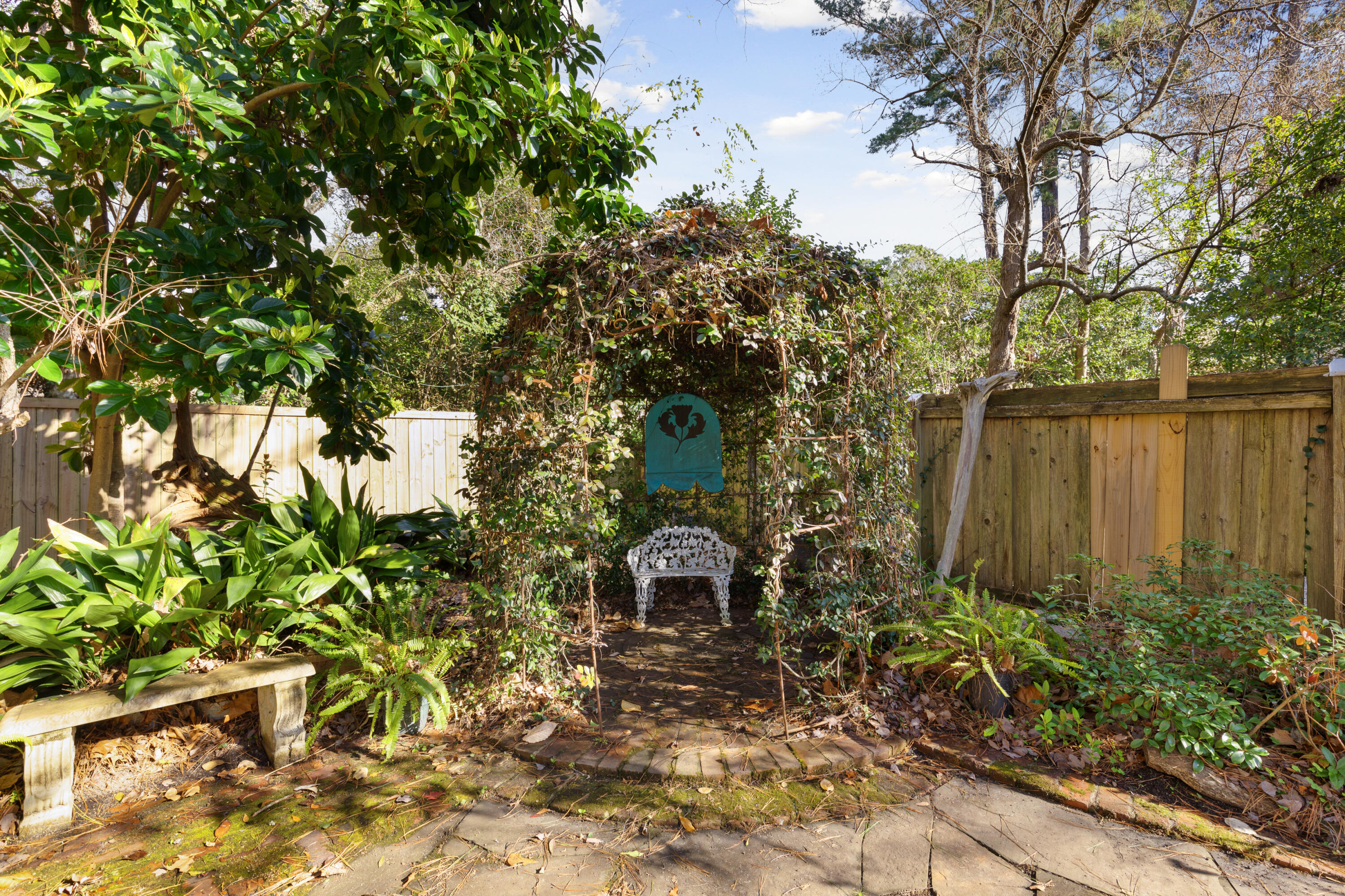 28 Broughton Road Charleston, SC 29407 - Photo 32 of 42 Private Backyard