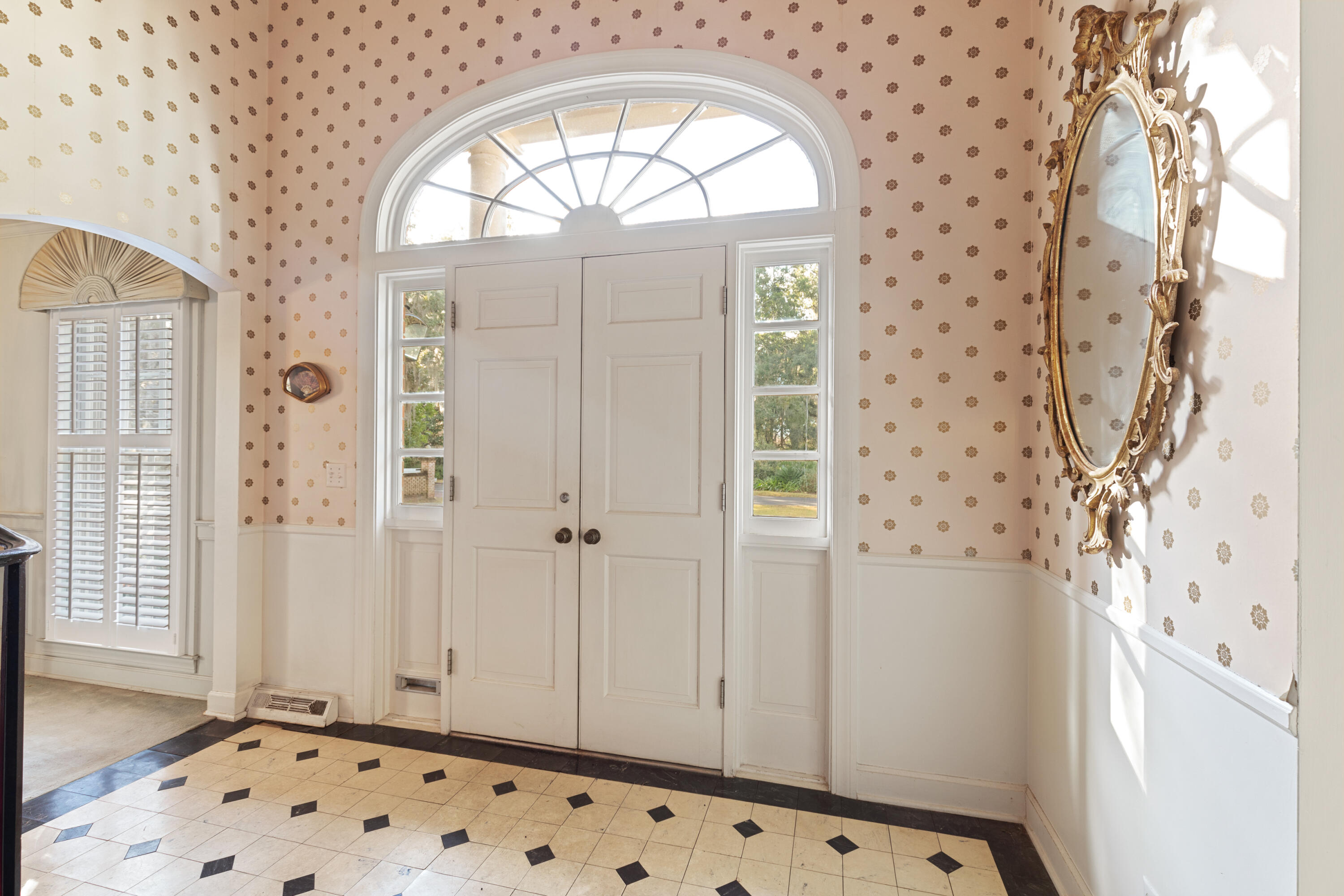 28 Broughton Road Charleston, SC 29407 - Photo 5 of 42 Entry Foyer
