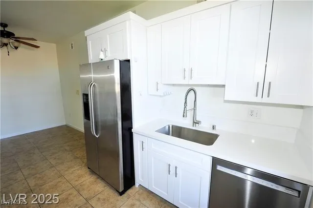 $1,350 | 231 West Horizon Ridge Parkway, Unit 1113, Henderson, NV 89012