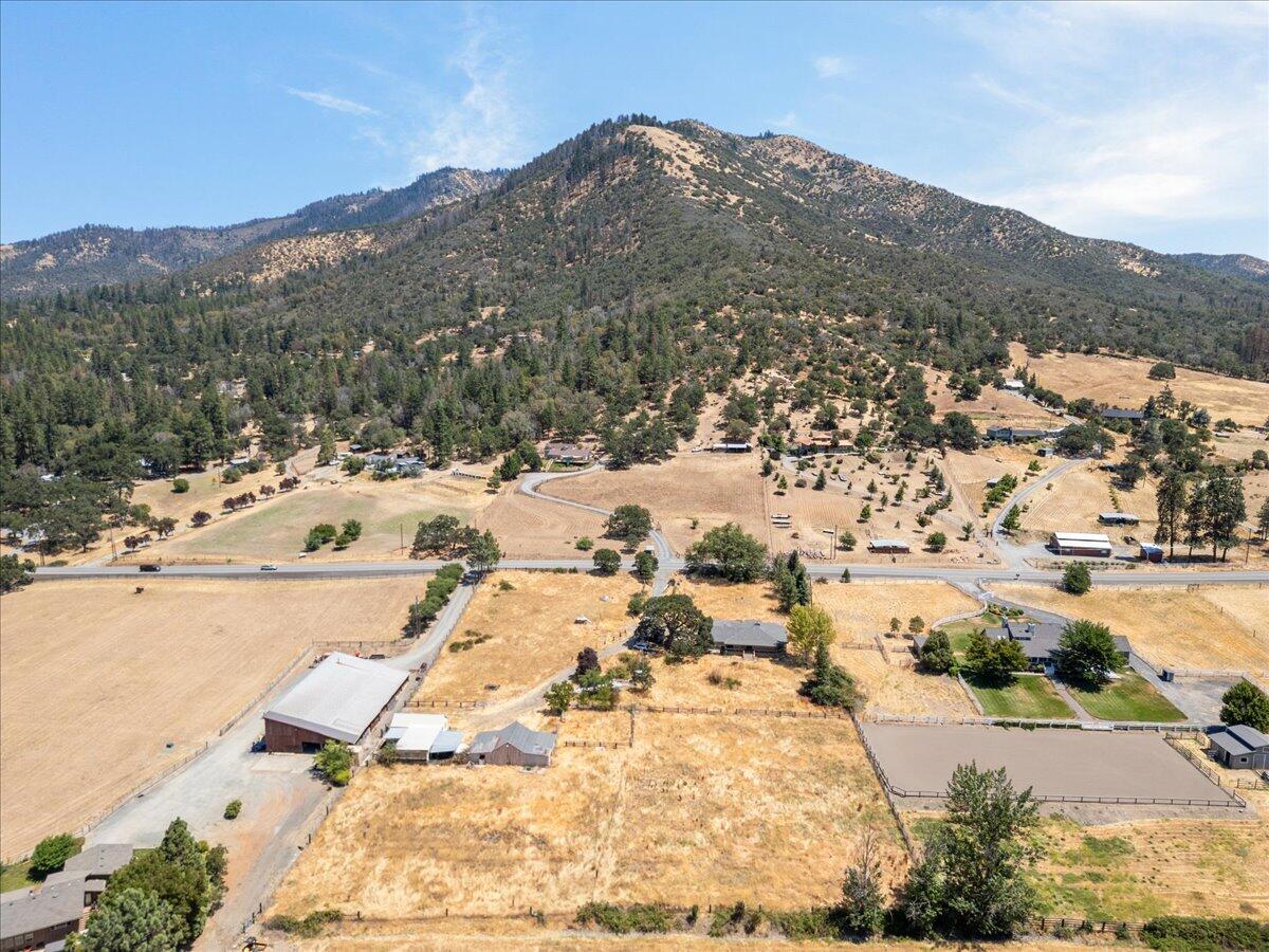 1518 Upper Applegate Road Jacksonville, OR 97530 - Photo 30 of 42 30-DJI_0957