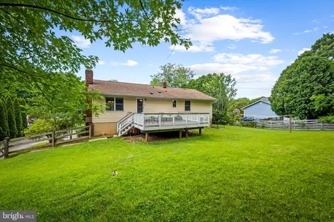 $540,000 | 6415 Hickory Lane, Sykesville, MD 21784