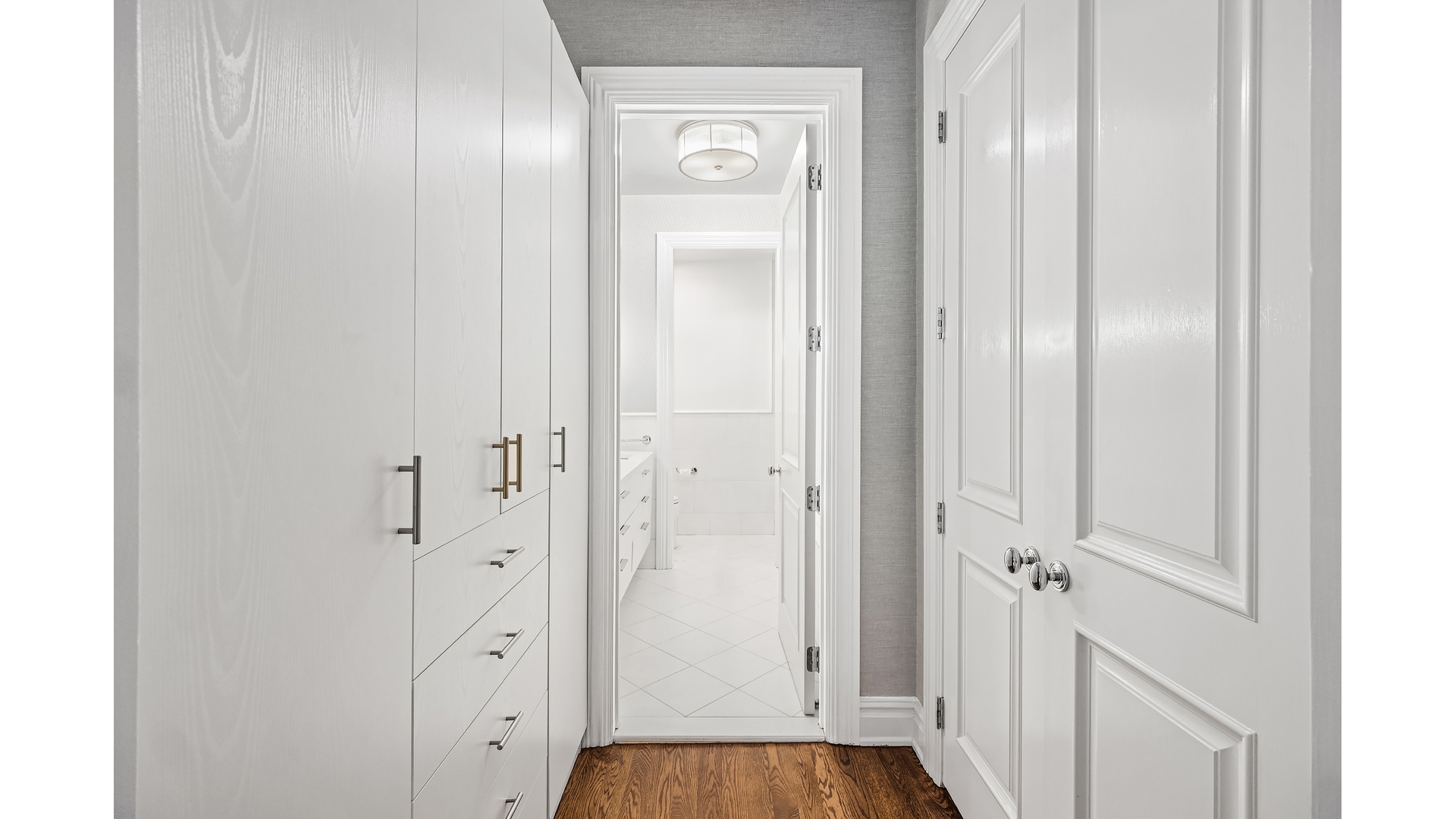 18 East 62nd Street Manhattan, NY 10065 - Photo 14 of 19 a view of a bathroom from the hallway