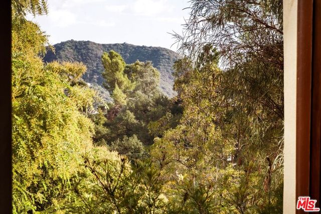 $1,895,000 | 1441 Andenes Drive, Glendale, CA 91208