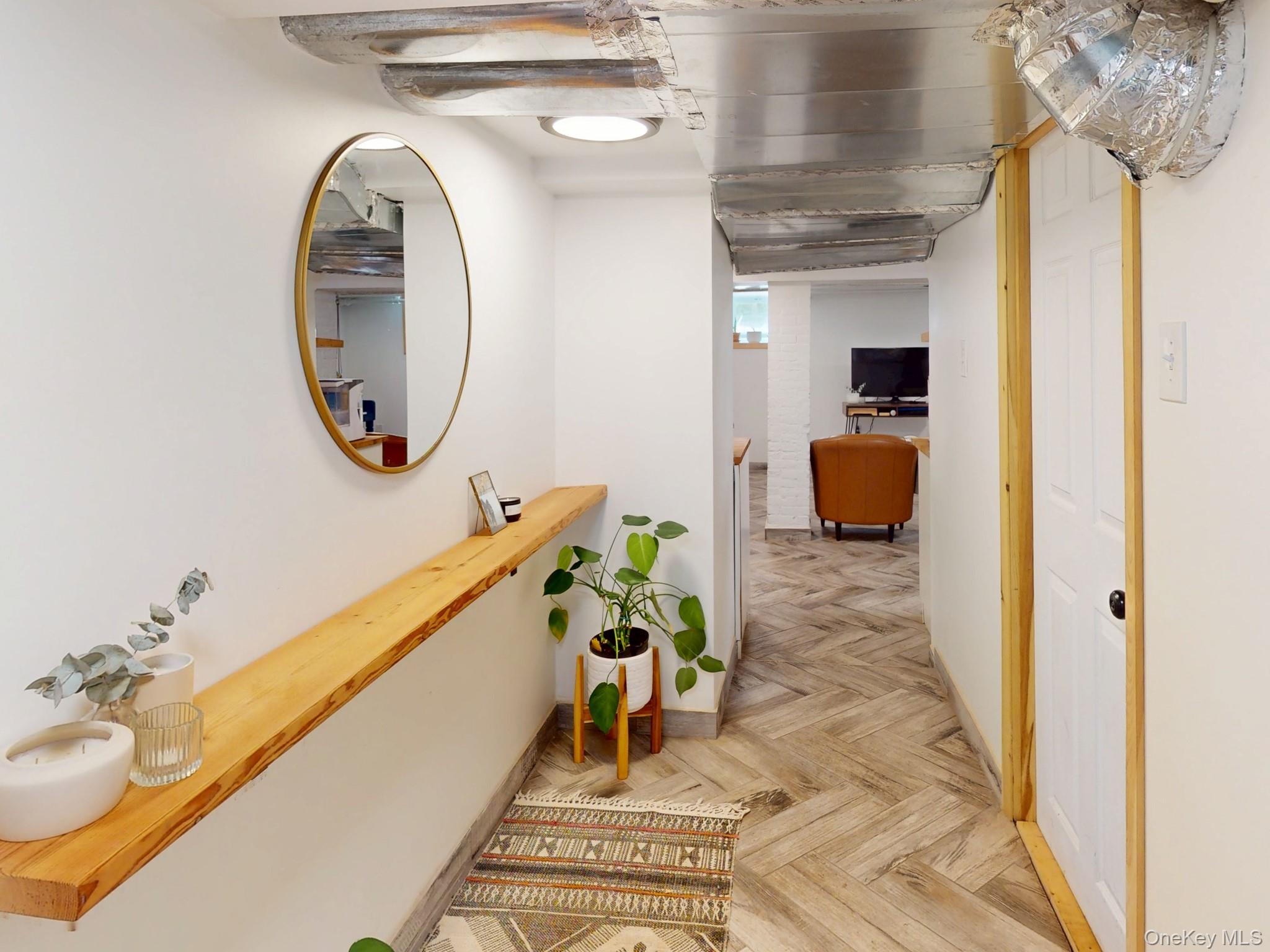 12 Perry Creek Road Washingtonville, NY 10992 - Photo 33 of 50 a very nice looking room with a large mirror