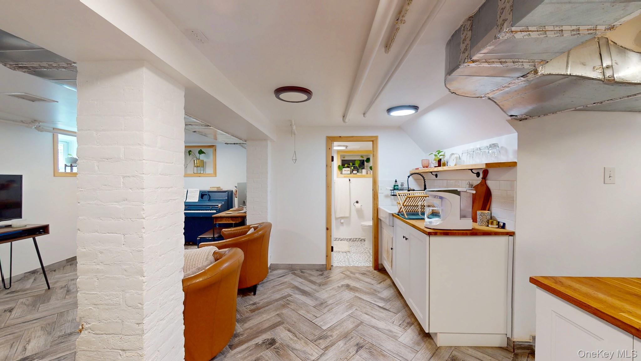 12 Perry Creek Road Washingtonville, NY 10992 - Photo 35 of 50 a kitchen that has a lot of cabinets in it
