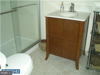 9623 Dungan Road Philadelphia, PA 19115 - Photo 8 of 12 Bathroom