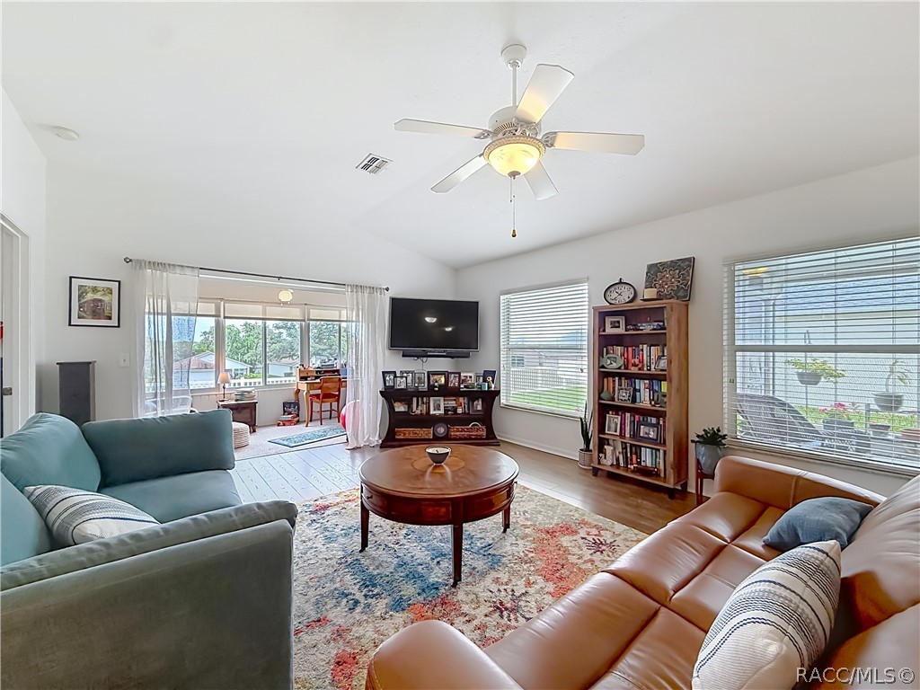 735 West Toucan Loop Hernando, FL 34442 - Photo 15 of 46