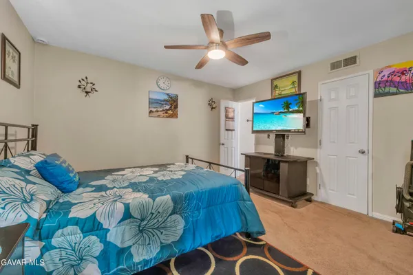 $514,900 | 43318 Fenner Avenue, Lancaster, CA 93536