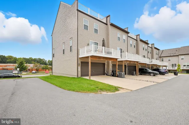 $3,700 | 9610 Prince Place, Upper Marlboro, MD 20774