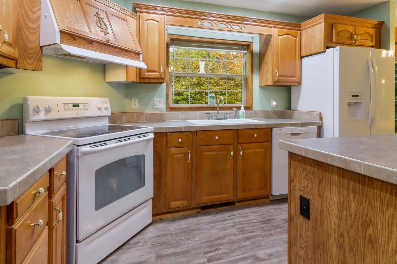 7782 Del Mason Road Bellaire, MI 49615 - Photo 6 of 57 Gallery Image 6