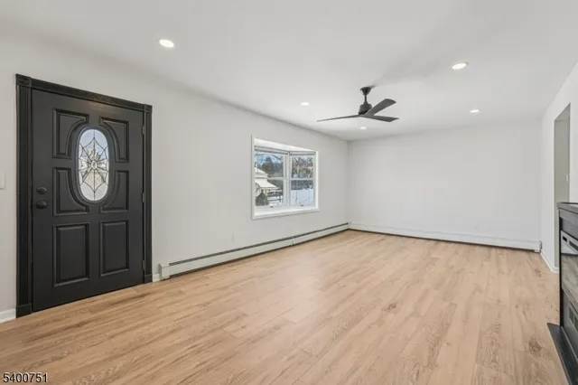 $435,000 | 11 Cedar Street, Sussex, NJ 07461