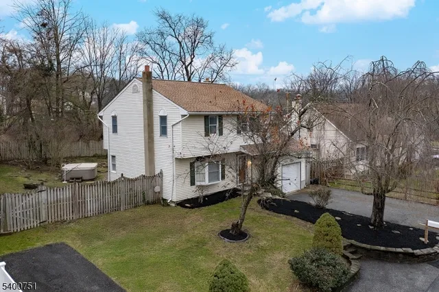$435,000 | 11 Cedar Street, Sussex, NJ 07461