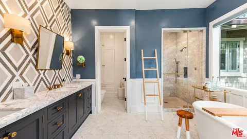 $13,450,000 | 6815 Dume Drive, Malibu, CA 90265