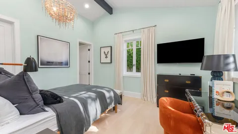 $13,450,000 | 6815 Dume Drive, Malibu, CA 90265