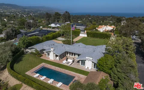 $13,450,000 | 6815 Dume Drive, Malibu, CA 90265