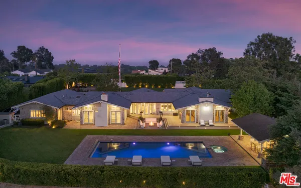 $13,450,000 | 6815 Dume Drive, Malibu, CA 90265