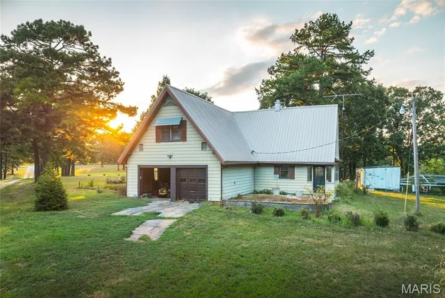 $370,000 | 18480 State Rte O, Rolla, MO 65401