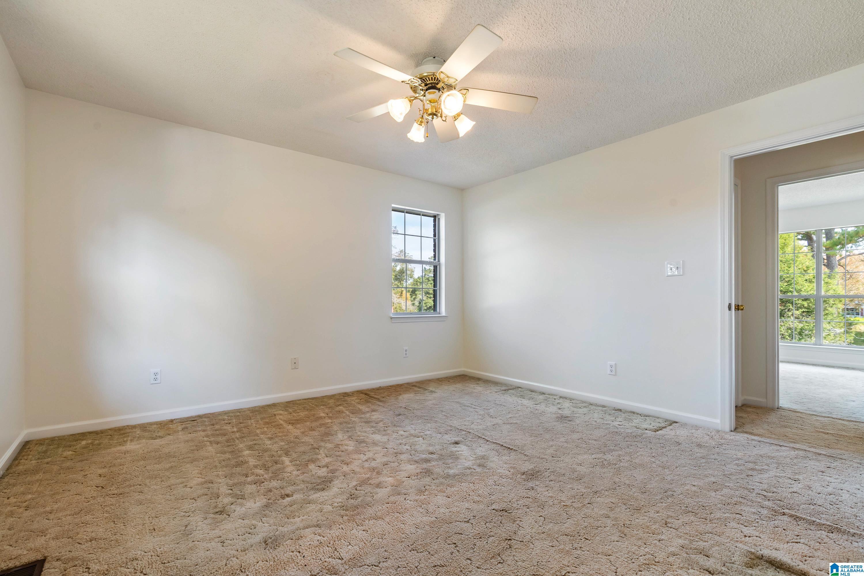 1012 Overhill Road Southeast Bessemer, AL 35022 - Photo 18 of 35