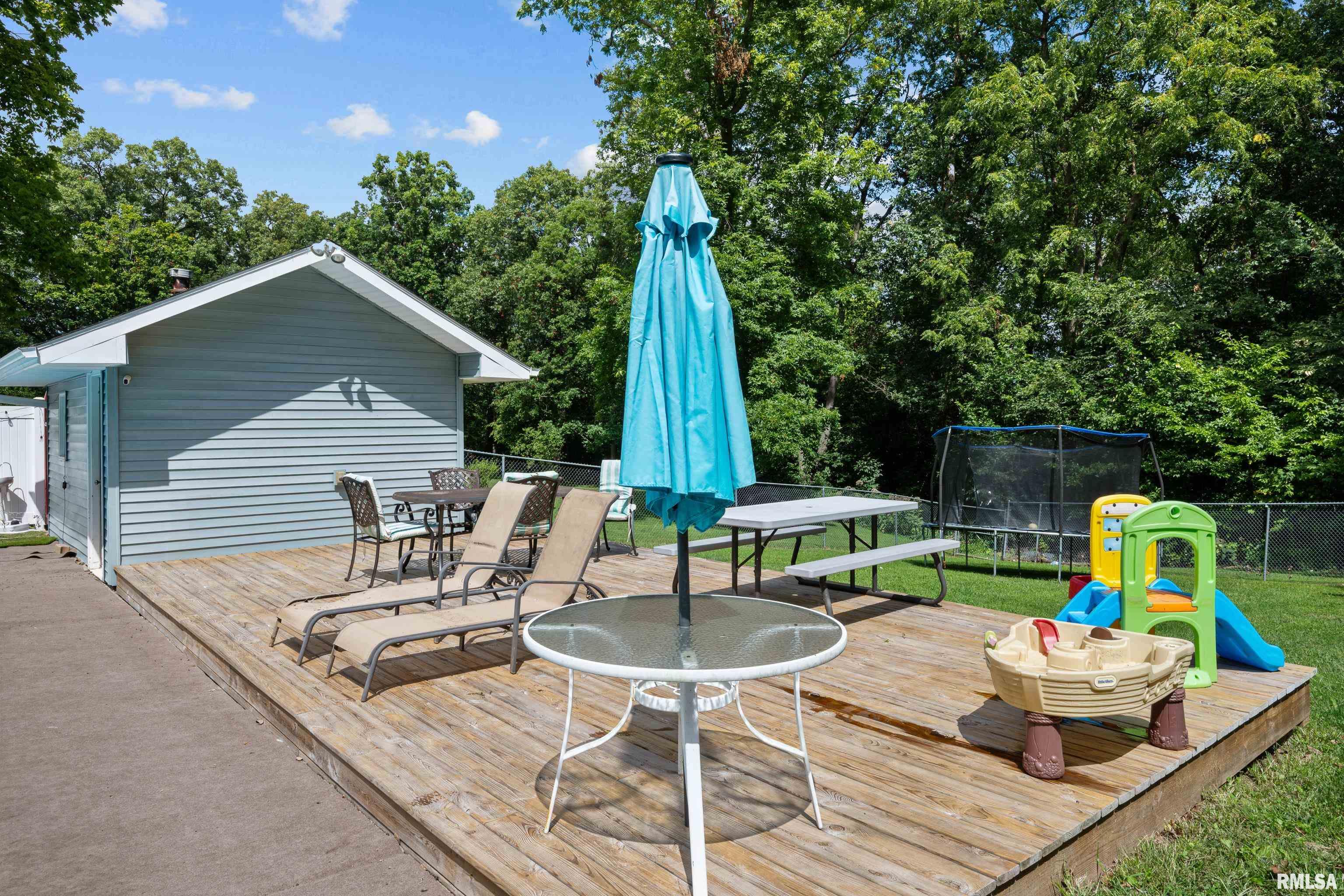 9927 132nd St Court West Taylor Ridge, IL 61284 - Photo 14 of 51