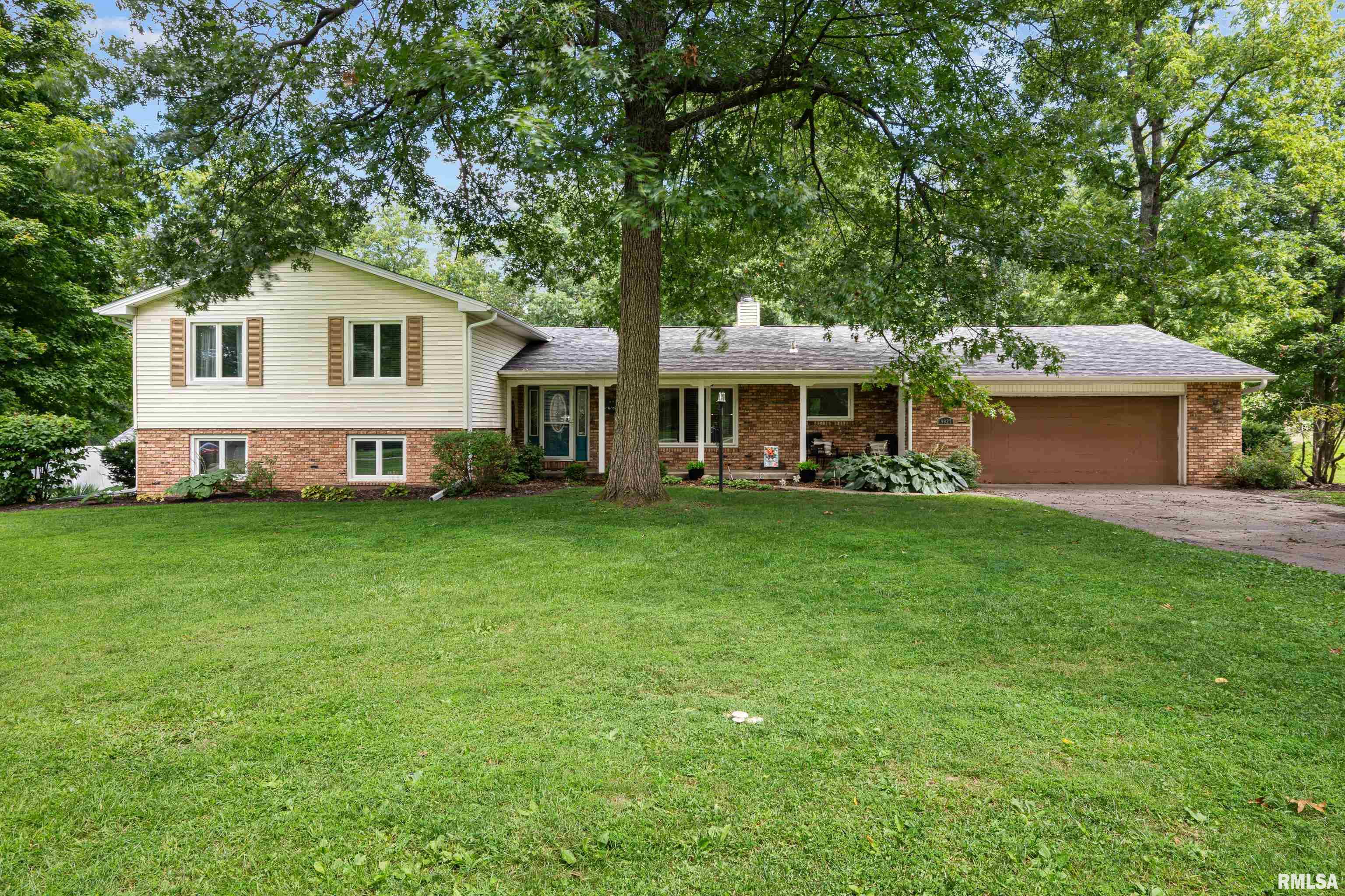 9927 132nd St Court West Taylor Ridge, IL 61284 - Photo 2 of 51