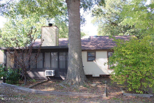 1705 Old Barn Road Rocky Mount, NC 27804 - Photo 2 of 10 101017_10
