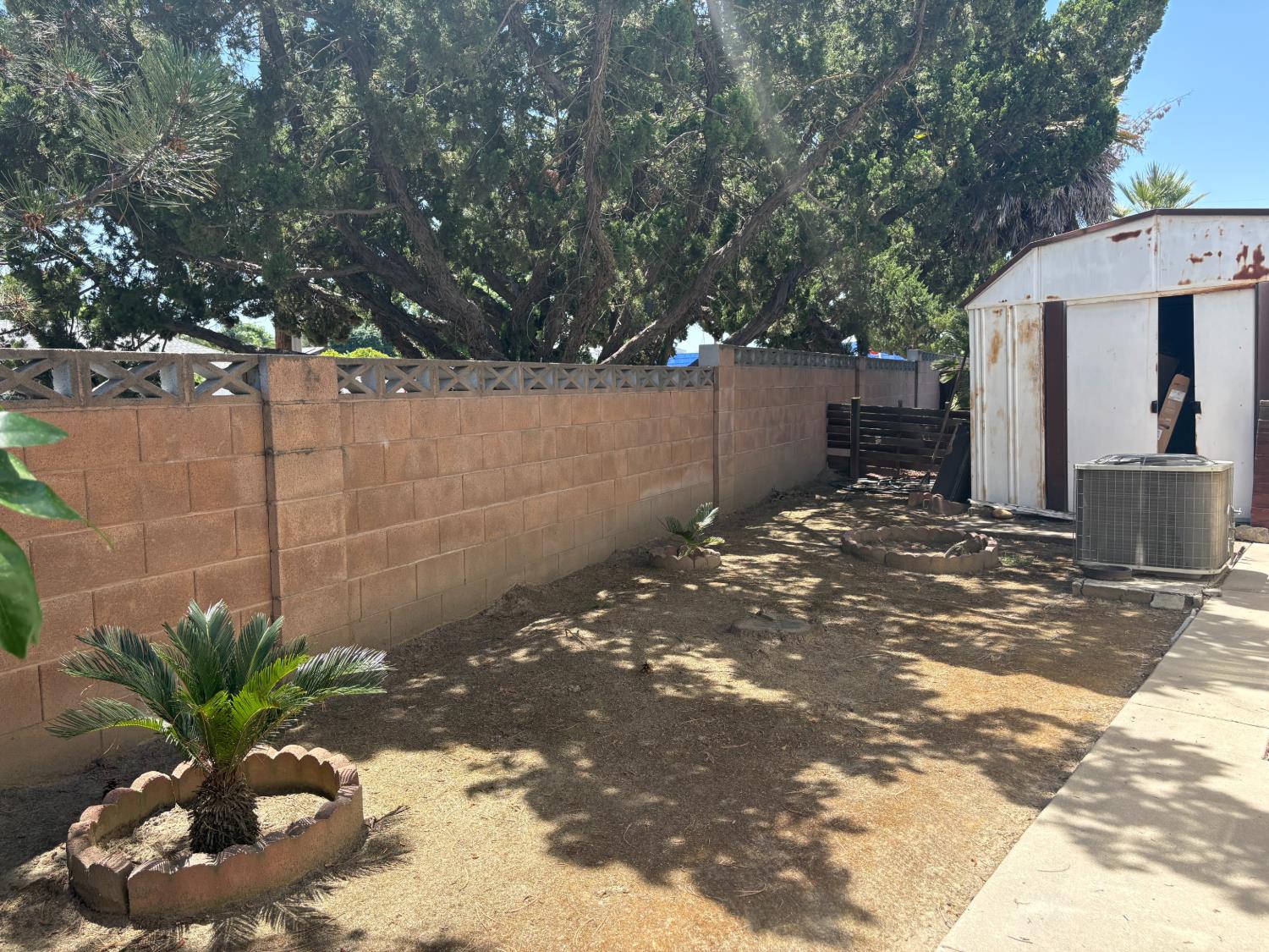 1300 West Olson Avenue, Unit 127 Reedley, CA 93654 - Photo 37 of 39