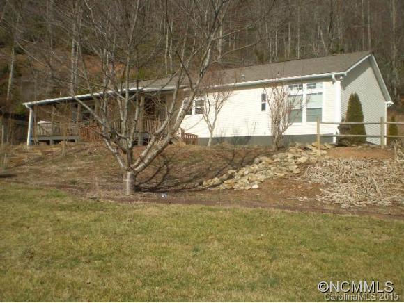 2095 Greens Creek Road Sylva, NC 28779 - Photo 2 of 17