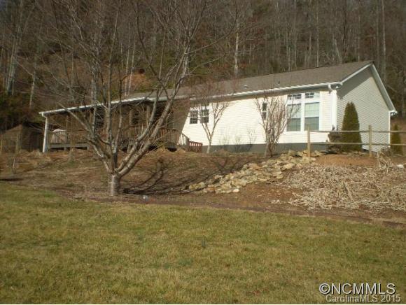 2095 Greens Creek Road Sylva, NC 28779 - Photo 3 of 17