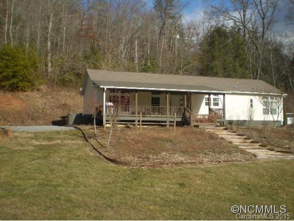 2095 Greens Creek Road Sylva, NC 28779 - Photo 5 of 17