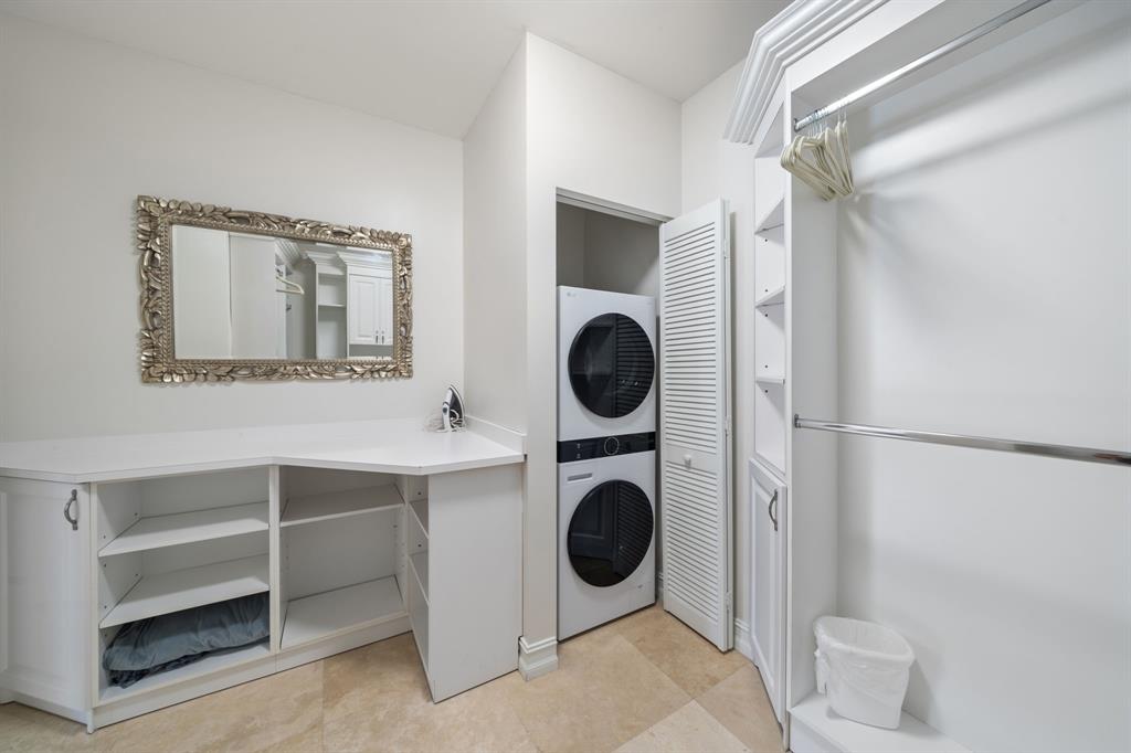 514 North Birch Road Fort Lauderdale, FL 33304 - Photo 43 of 78 a utility room with dryer and washer