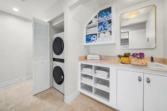 $15,000 | 514 North Birch Road, Fort Lauderdale, FL 33304