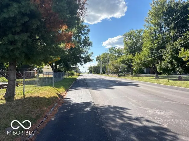 $82,900 | 11080 North Borman Place, West Terre Haute, IN 47885