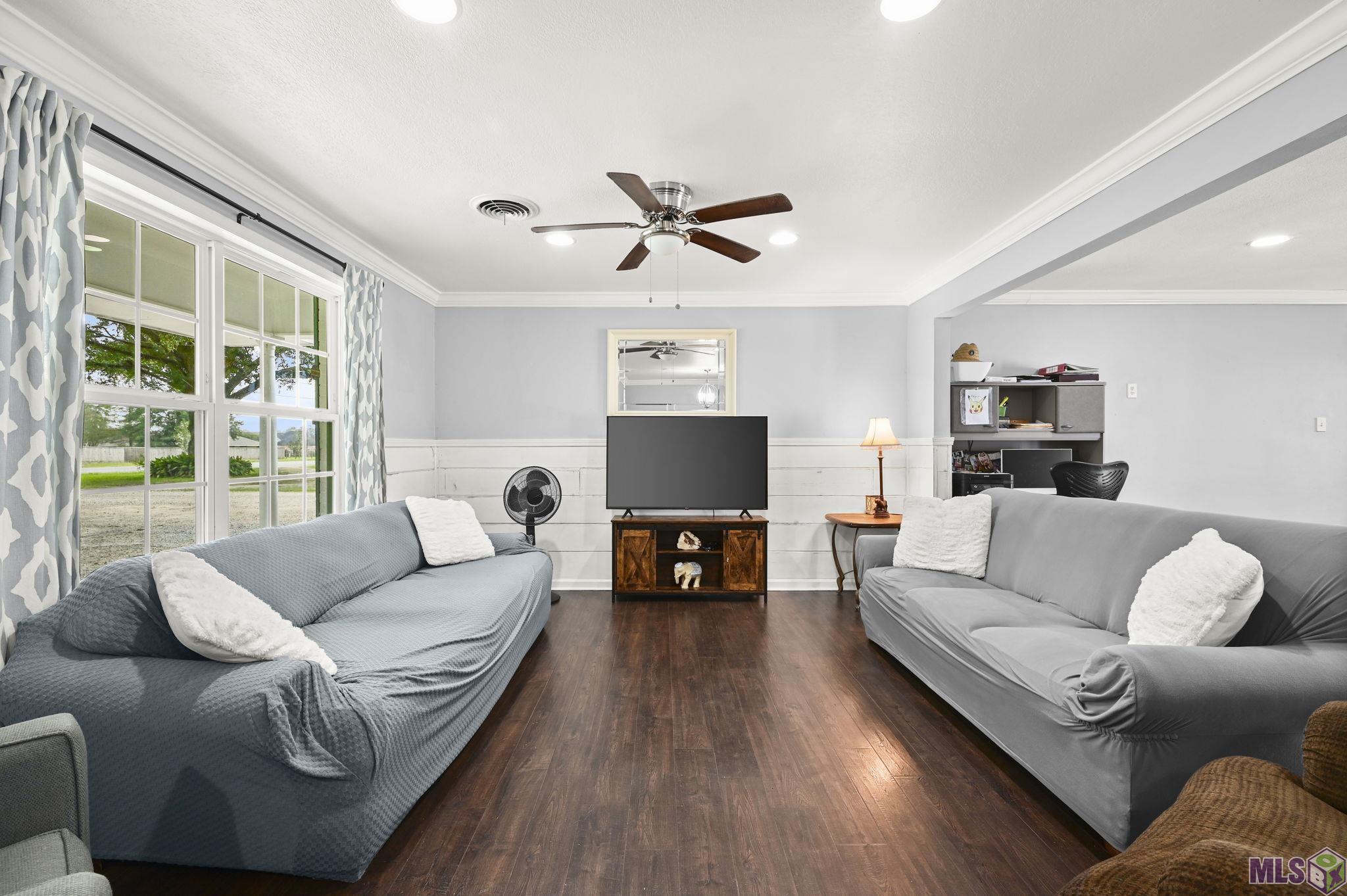 17805 Greenwell Springs Road Greenwell Springs, LA 70739 - Photo 4 of 22
