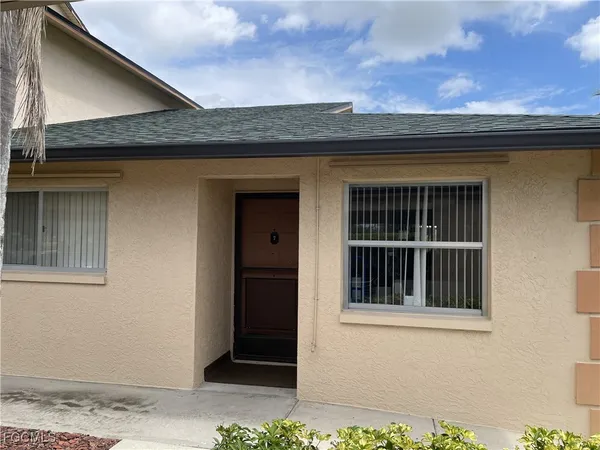 $1,300 | 1519 Cape Coral Parkway West, Unit 7, Cape Coral, FL 33914