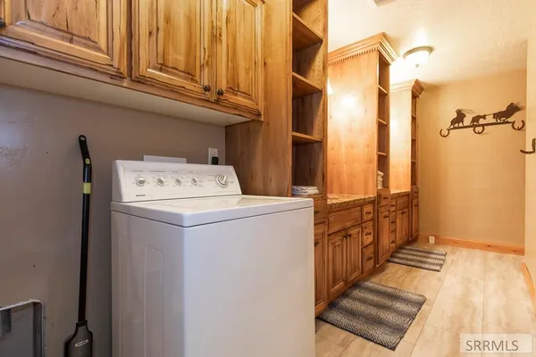 $1,825,000 | 37 Canyon View Road, Salmon, ID 83467