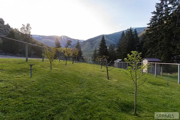 $1,825,000 | 37 Canyon View Road, Salmon, ID 83467