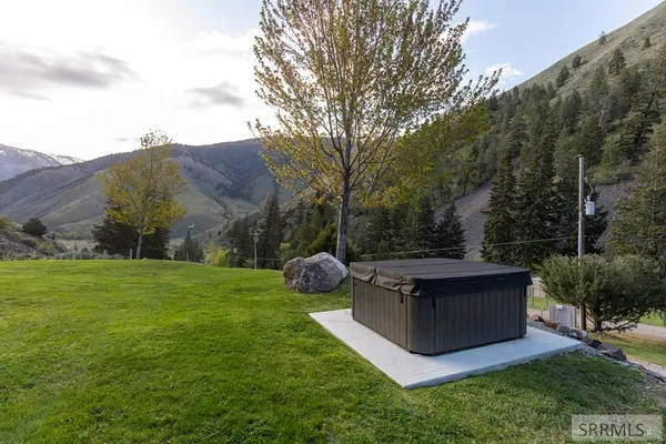 $1,825,000 | 37 Canyon View Road, Salmon, ID 83467