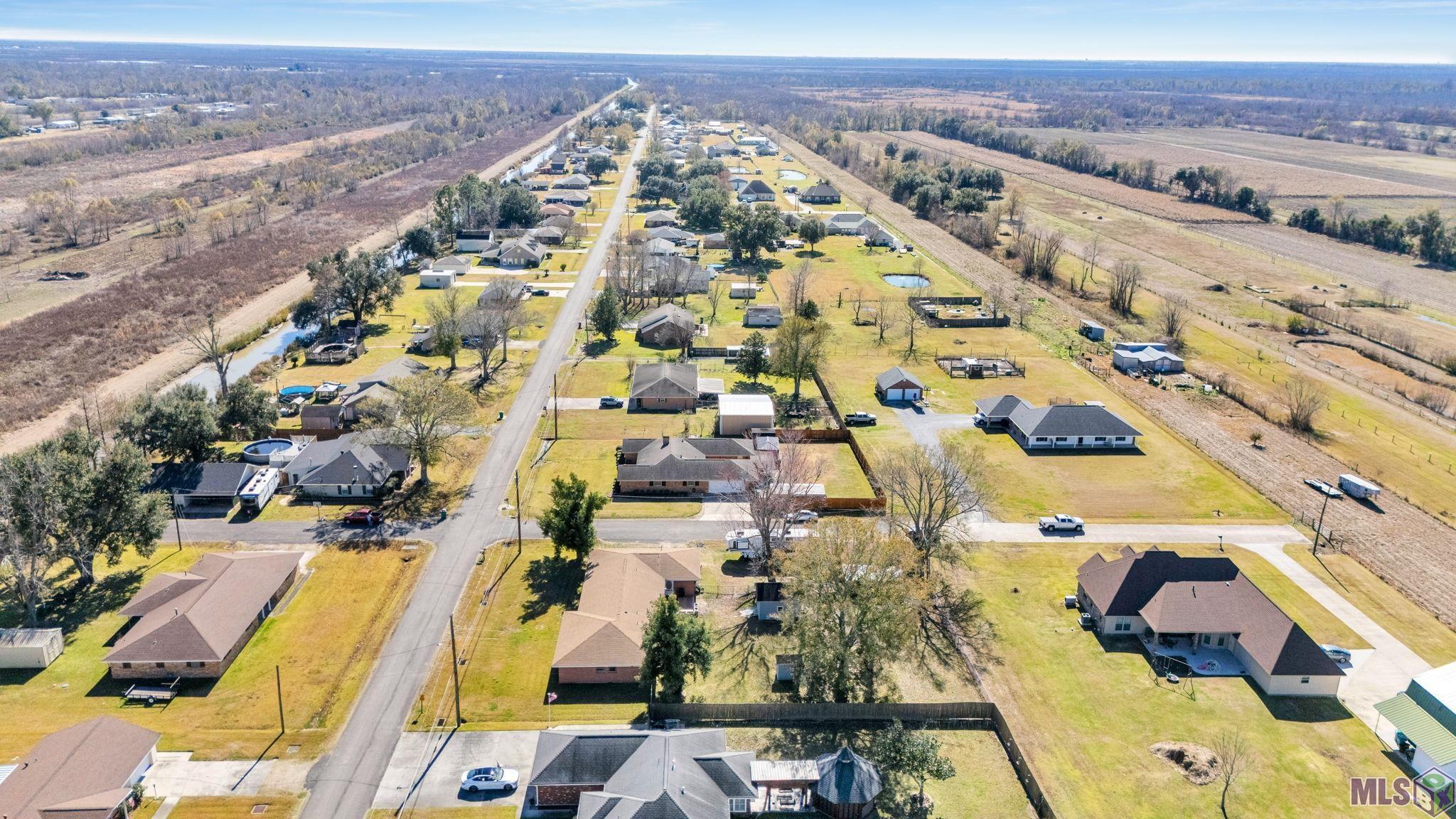 114 4 Point Drive Raceland, LA 70394 - Photo 34 of 36