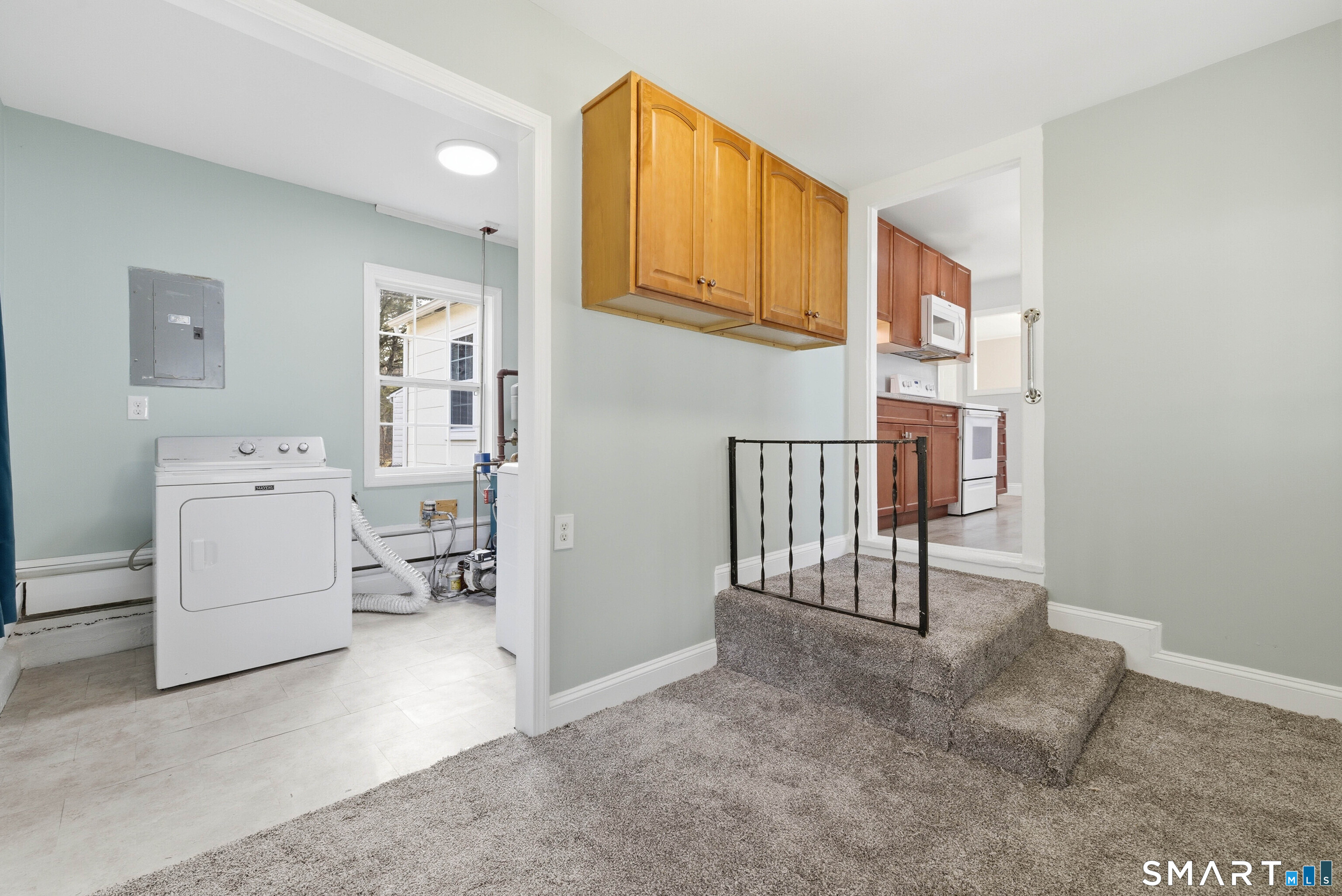 32 Concord Court Groton, CT 06340 - Photo 17 of 24 a view of utility room