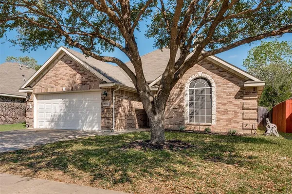 $353,000 | 8233 Edgepoint Trail, Fort Worth, TX 76053
