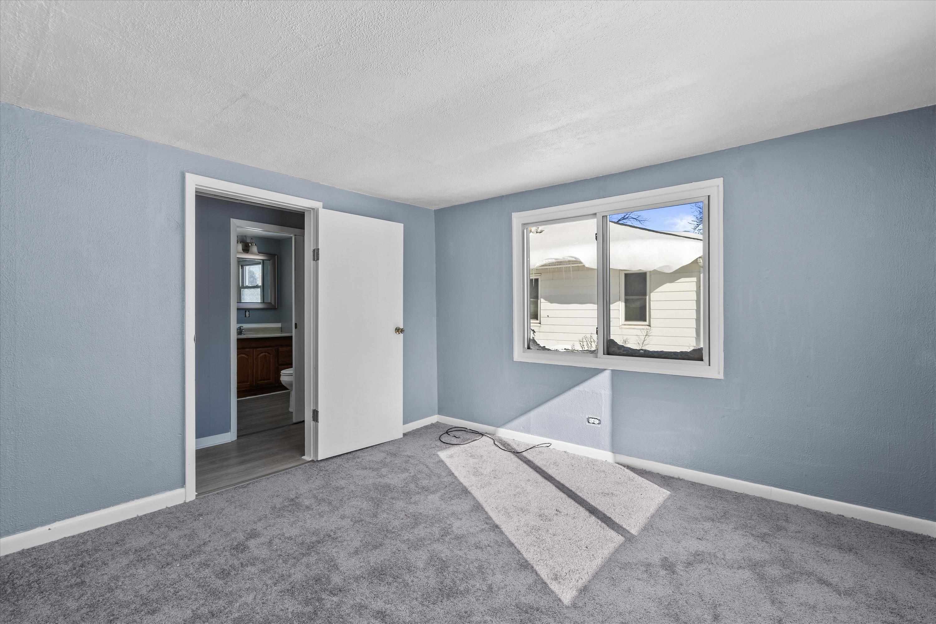 1833 North Charlotte Street Appleton, WI 54911 - Photo 15 of 22