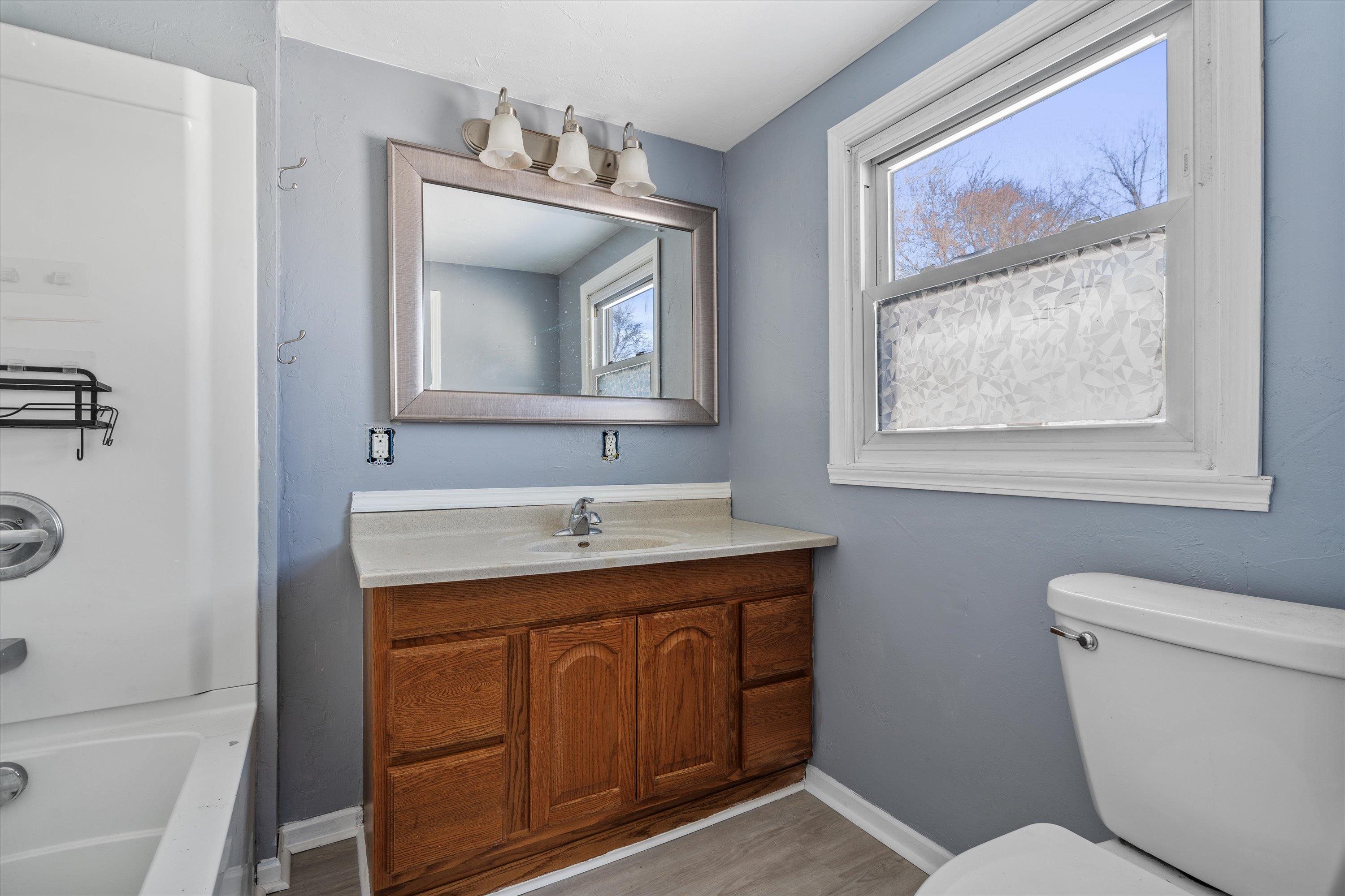 1833 North Charlotte Street Appleton, WI 54911 - Photo 16 of 22